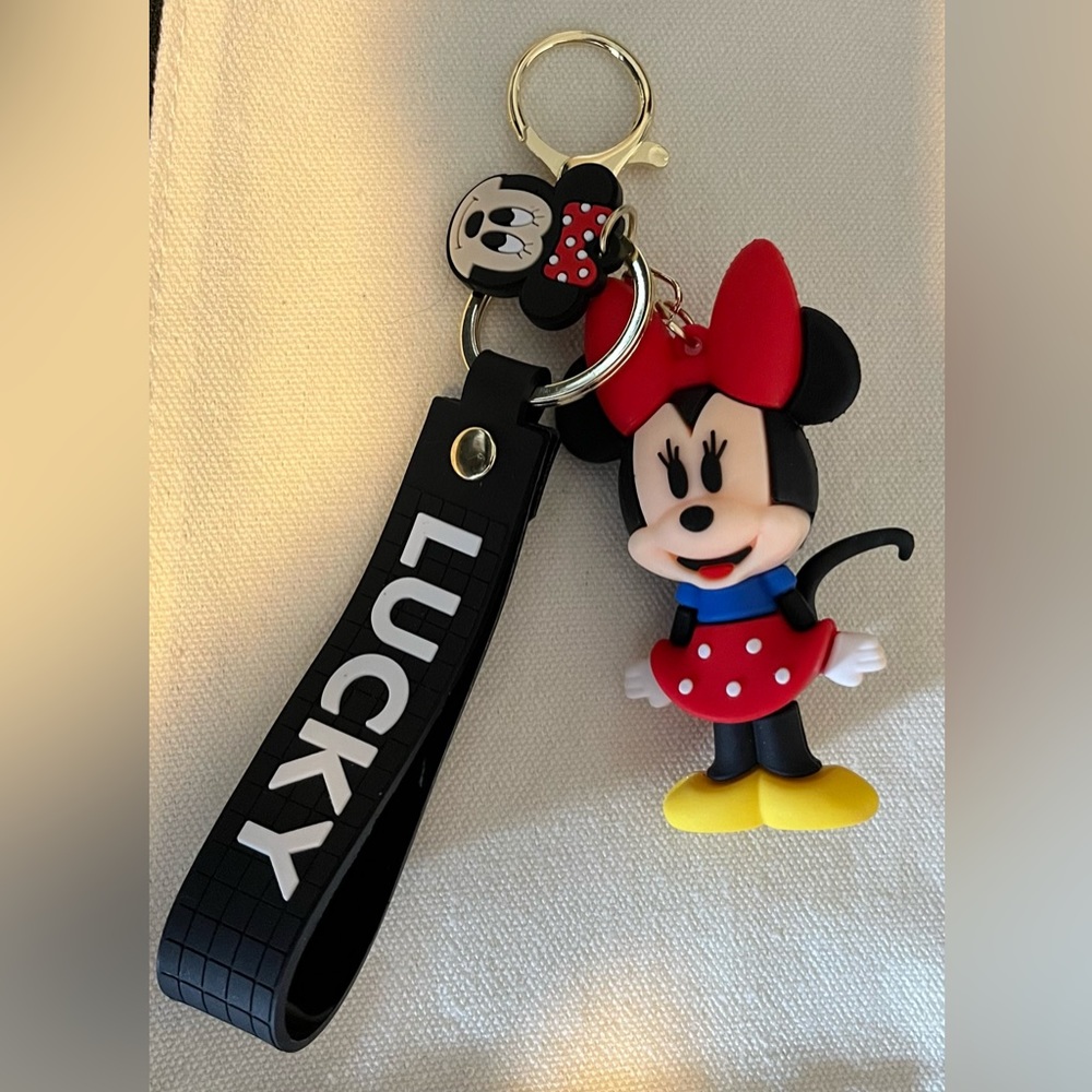 Minnie Mouse keychain new